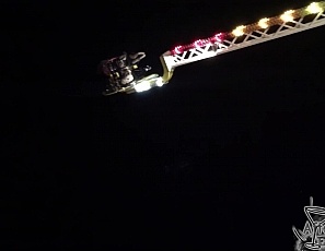 090216_samanta_and_sonja_at_a_music_festival_in_europe_lesbian_showering_and_pussy_licking_back_at_hotel_including_behind_the_scenes