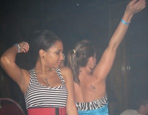 110409_morgan_club_car_bj_nightout